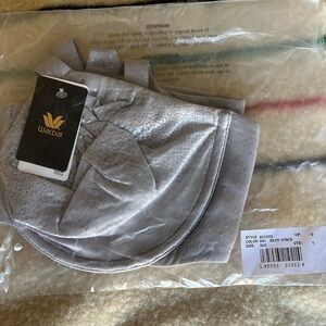 Back Appeal smoothing bra